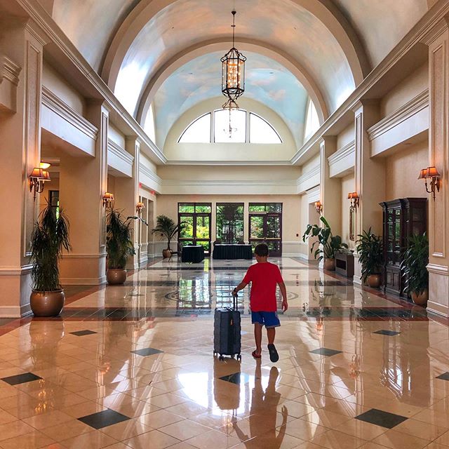 Spartanburg Marriott lobby in Spartanburg South Carolina