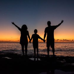 sunset-family-caribbean-photo